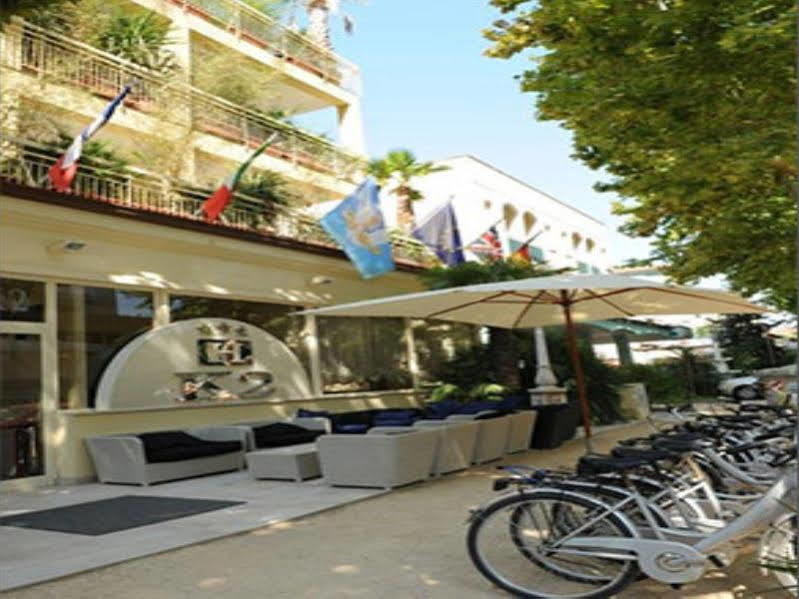 Hotel In Cesenatico Zewnętrze zdjęcie