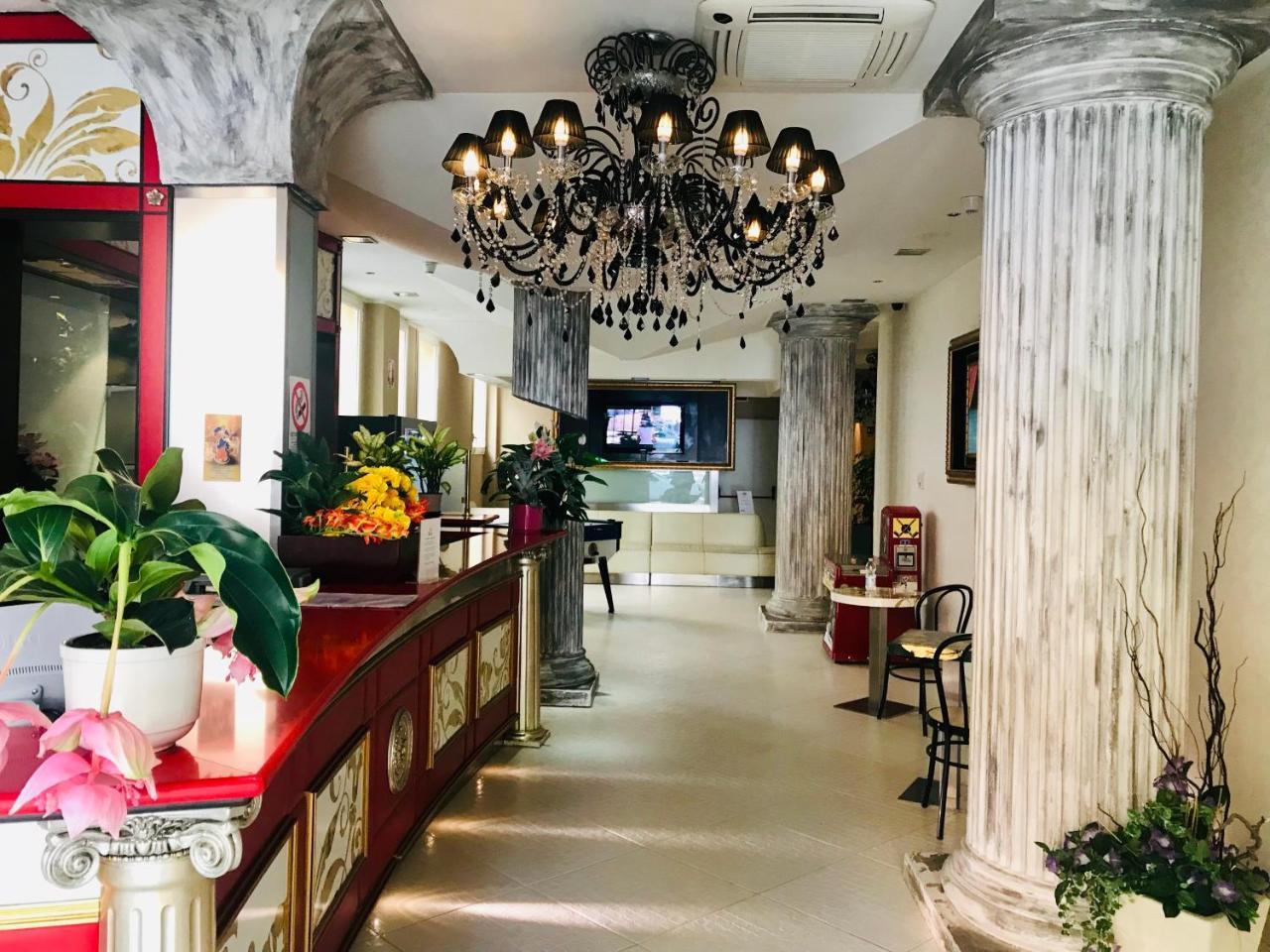 Hotel In Cesenatico Zewnętrze zdjęcie