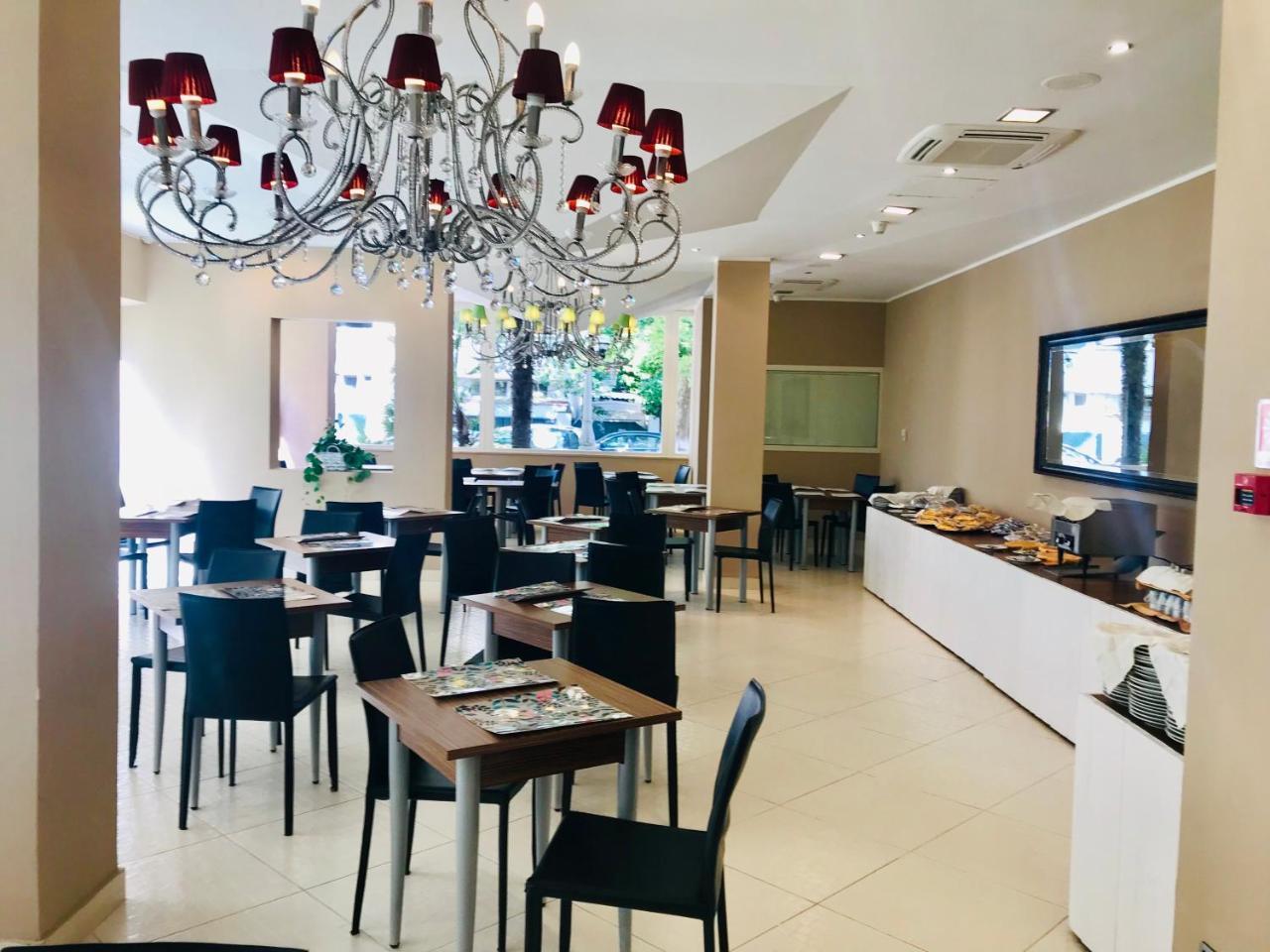 Hotel In Cesenatico Zewnętrze zdjęcie