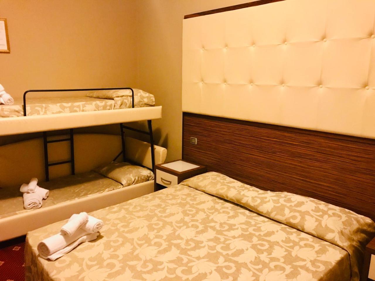 Hotel In Cesenatico Zewnętrze zdjęcie